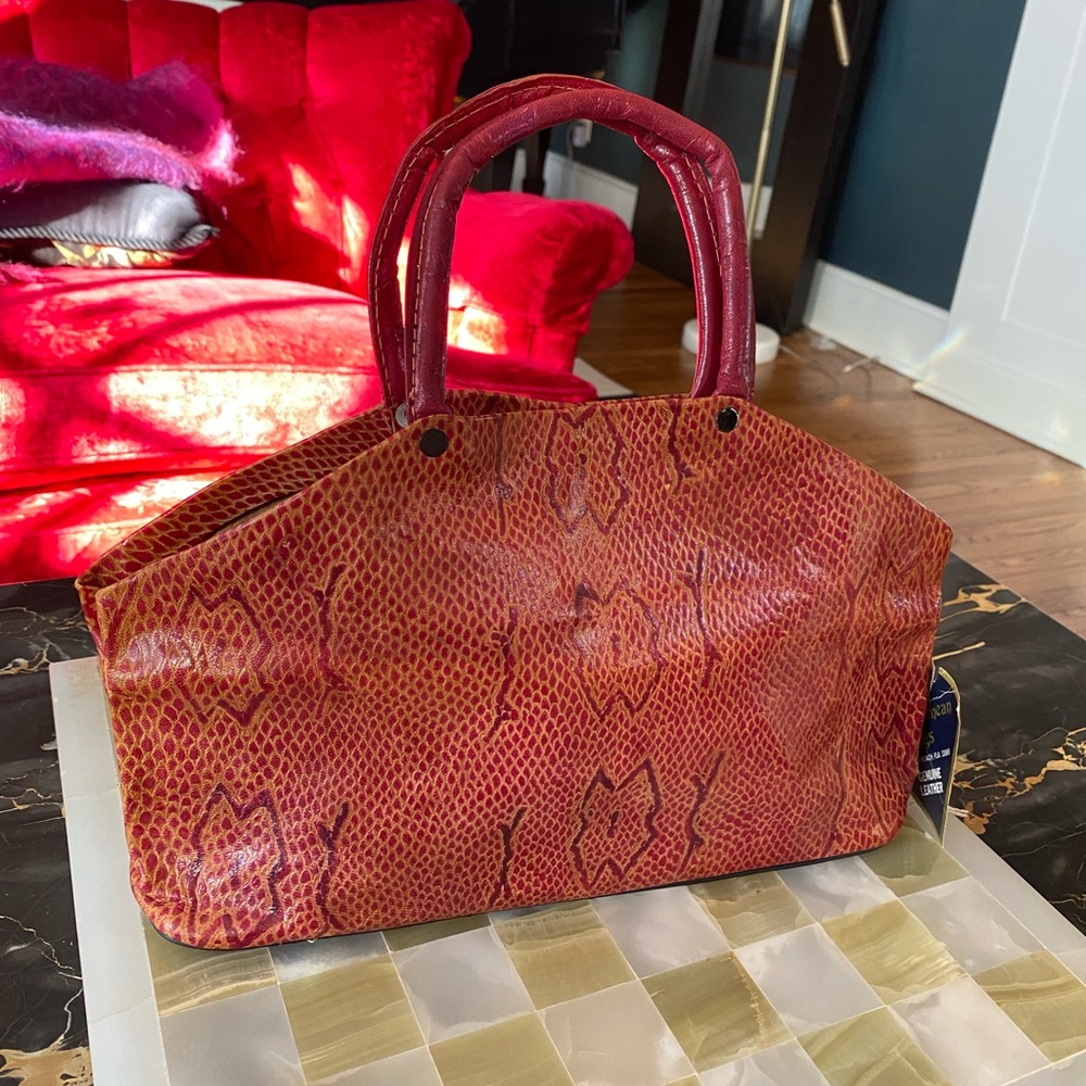 Vintage NWT Mediterranean trading co hand painted animal skin red leather purse